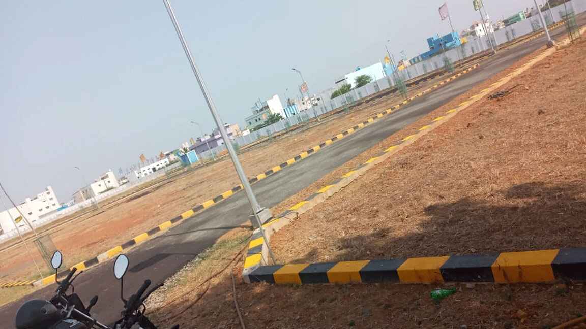 Premium residential plots at Vadaperumbakkam